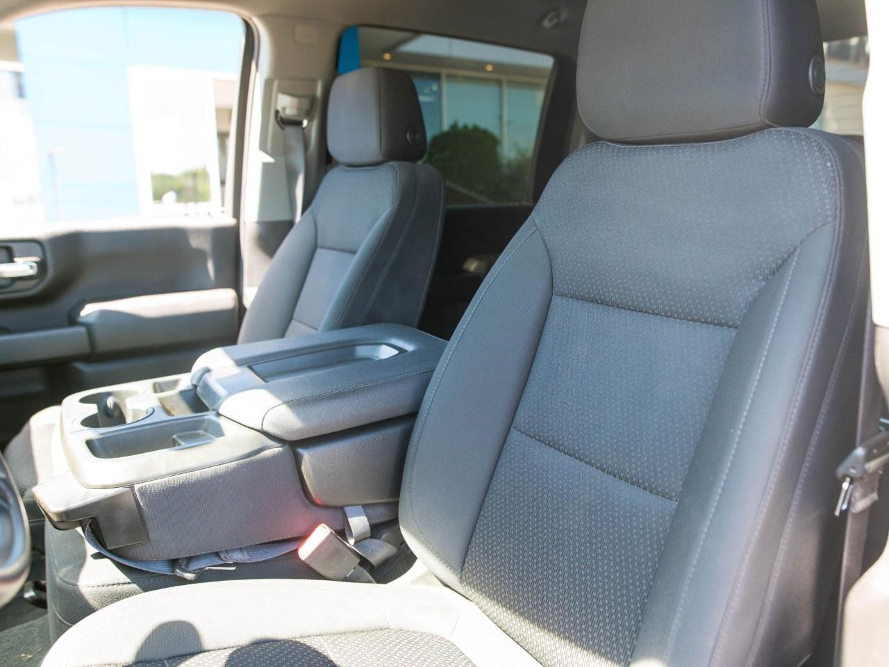 2023 Chevrolet SILVERADO 2500HD 4WD Crew Cab Standard Box Custom Photo