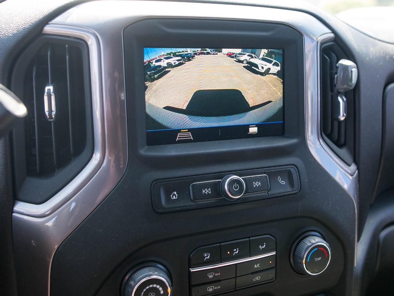 2023 Chevrolet SILVERADO 2500HD 4WD Crew Cab Standard Box Custom Photo