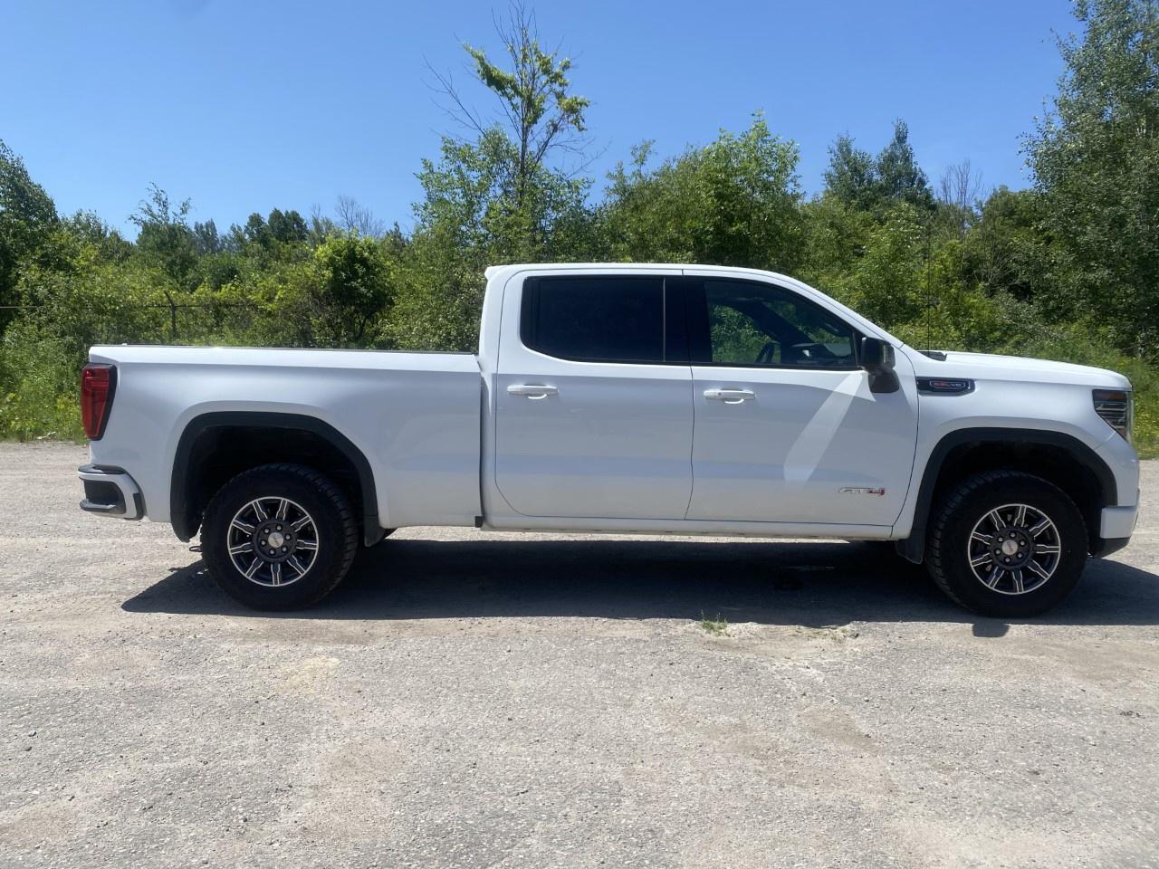 2026 GMC Sierra 1500 Crew Cab Standard Box 4-Wheel Drive AT4 Photo