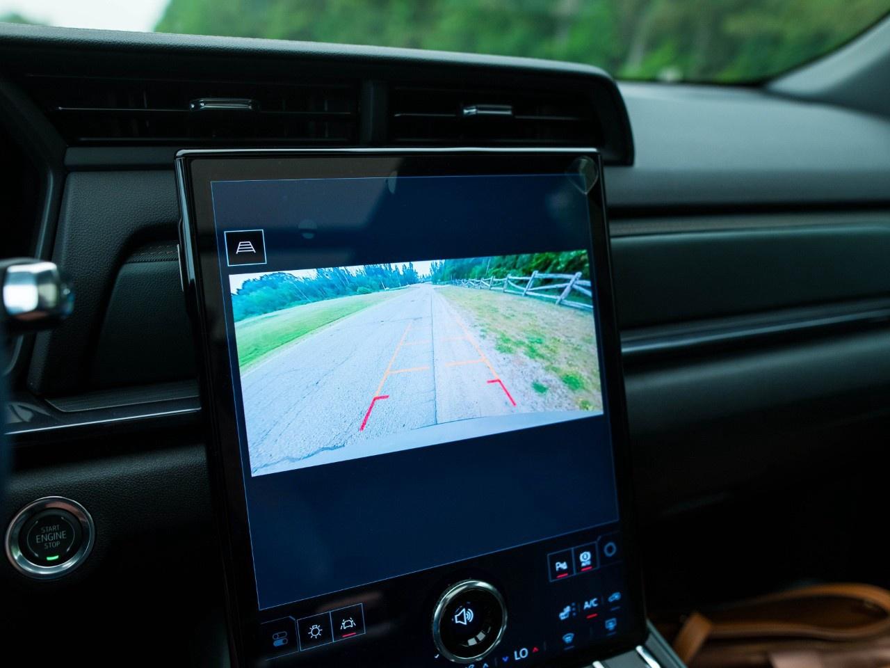 2027 GMC Terrain AWD AT4 Photo