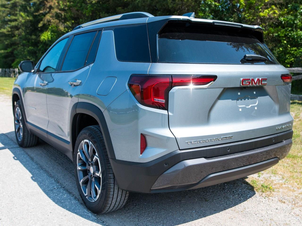 2027 GMC Terrain AWD Elevation Photo