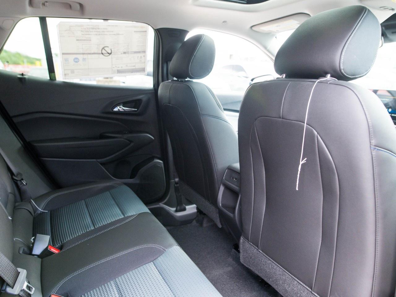 2026 Chevrolet Trax Fwd 4dr Lt Photo