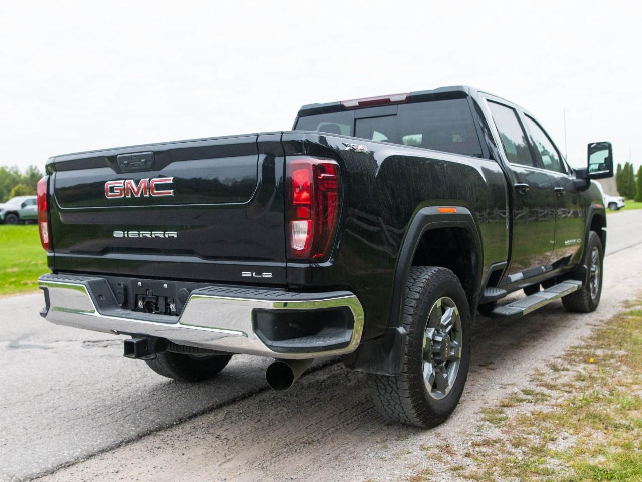 2026 GMC SIERRA 2500HD Crew Cab Standard Box 4-Wheel Drive SLE Photo