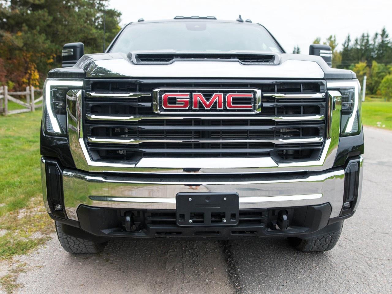 2026 GMC SIERRA 2500HD Crew Cab Standard Box 4-Wheel Drive SLE Photo