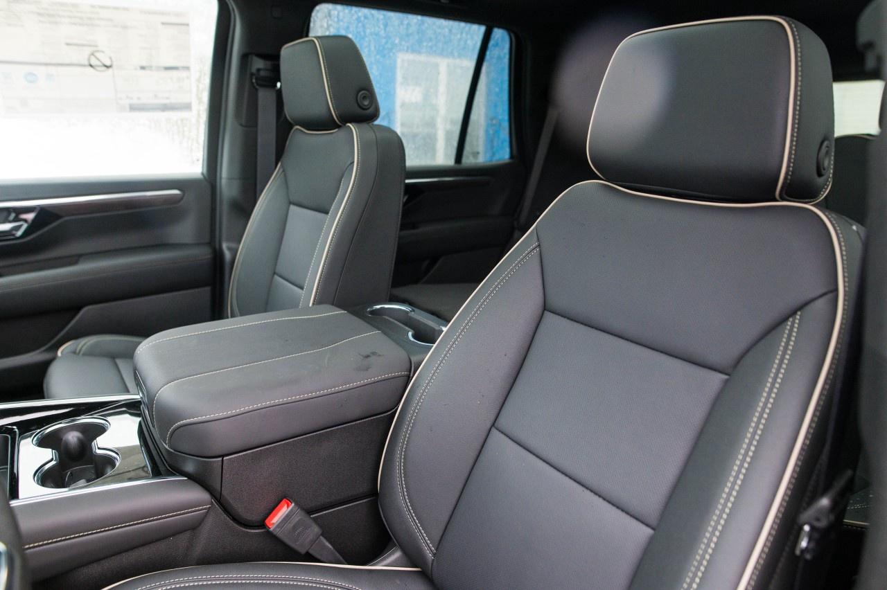 2026 Chevrolet Tahoe 4WD 4dr Premier Photo