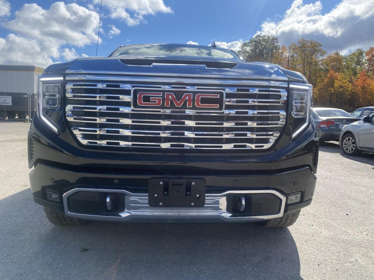 2025 GMC Sierra 1500 Crew Cab Short Box 4-Wheel Drive Denali Photo