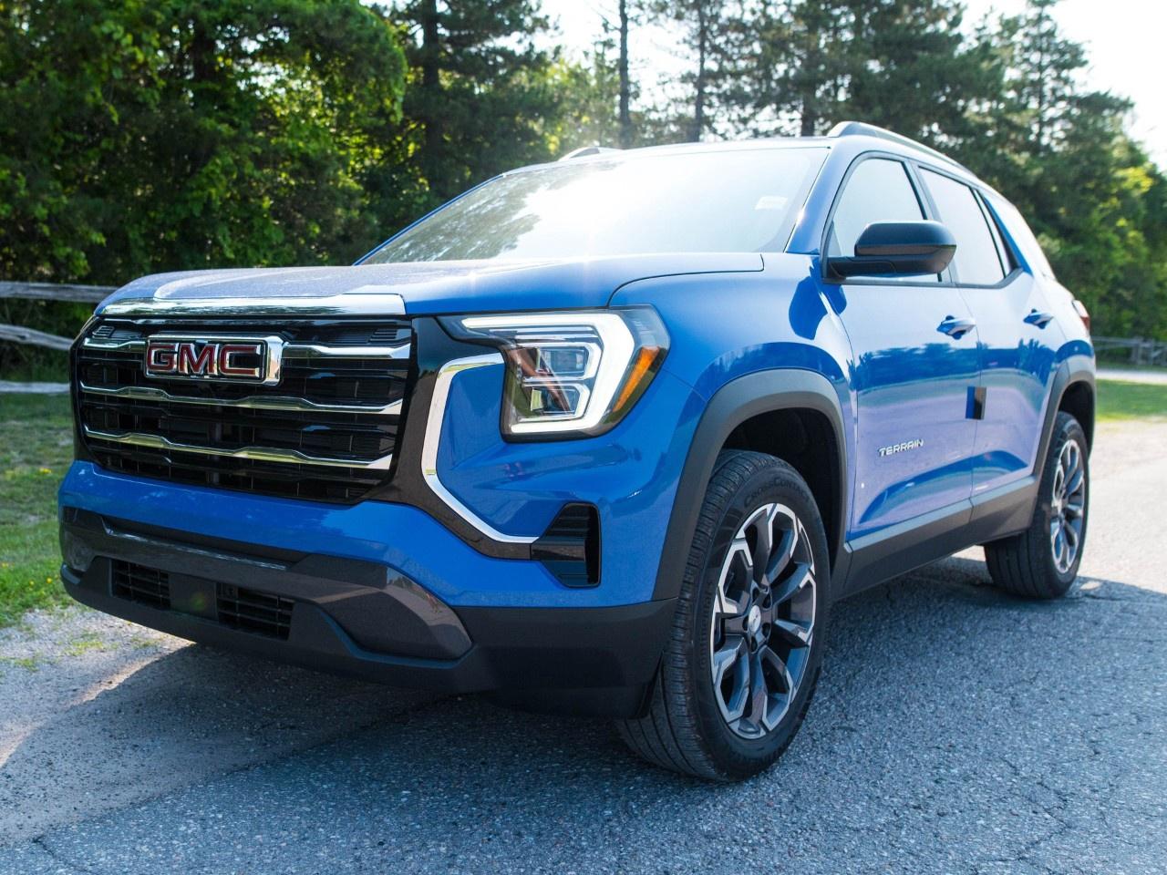 2027 GMC Terrain AWD Elevation Photo0