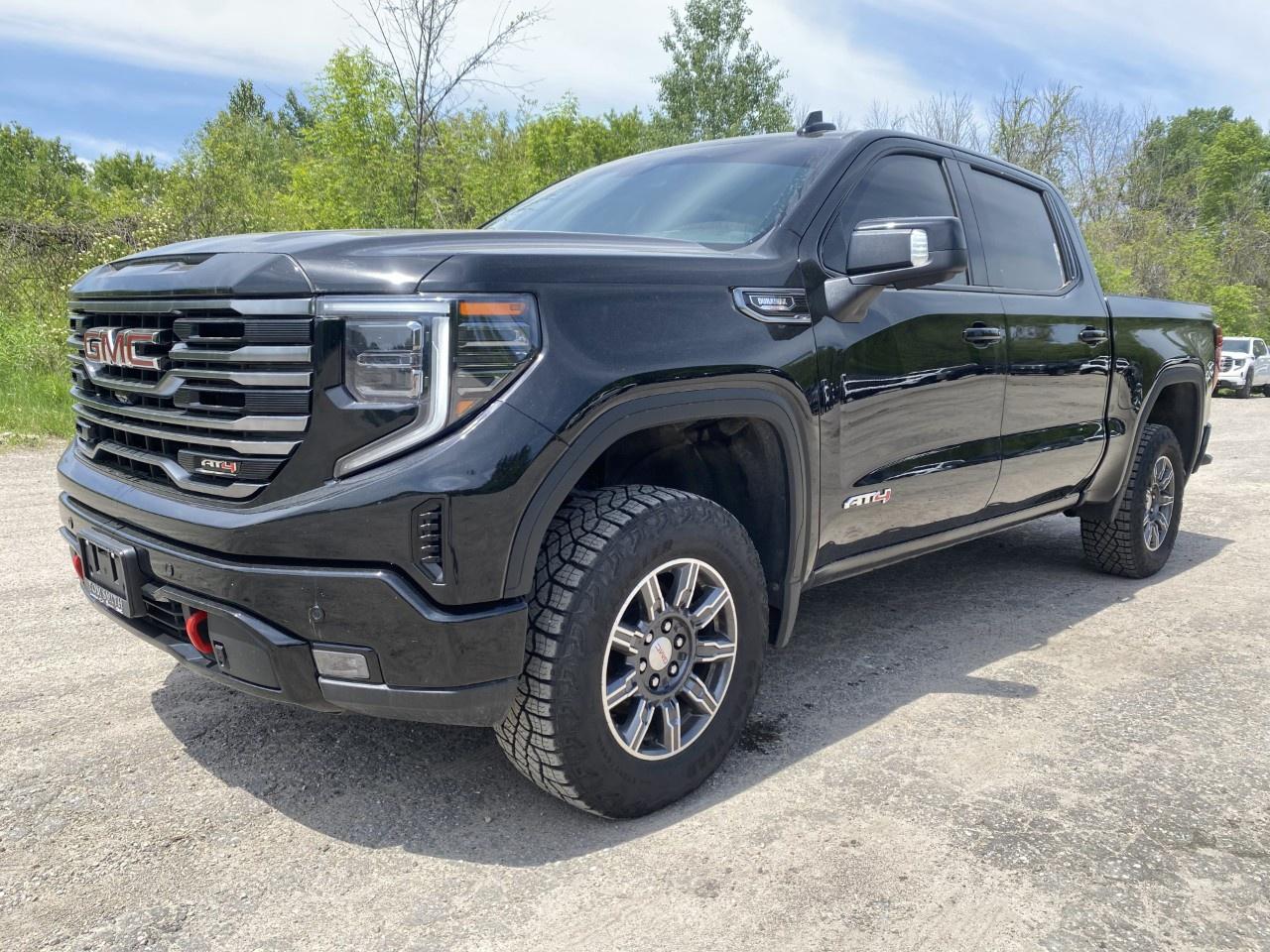 2025 GMC Sierra 1500 Crew Cab Short Box 4-Wheel Drive AT4 Photo5