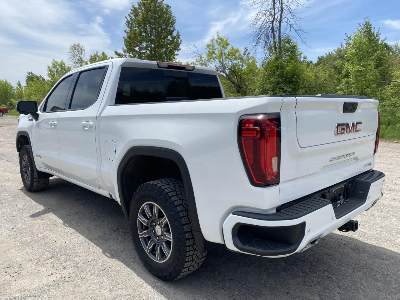 2025 GMC Sierra 1500 Crew Cab Short Box 4-Wheel Drive AT4 Photo