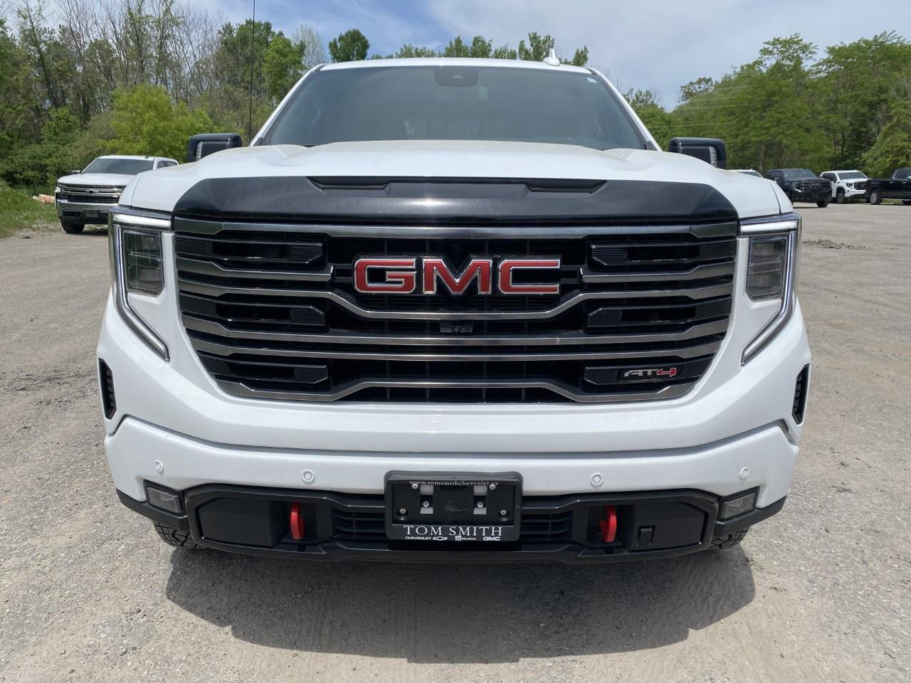 2025 GMC Sierra 1500 Crew Cab Short Box 4-Wheel Drive AT4 Photo