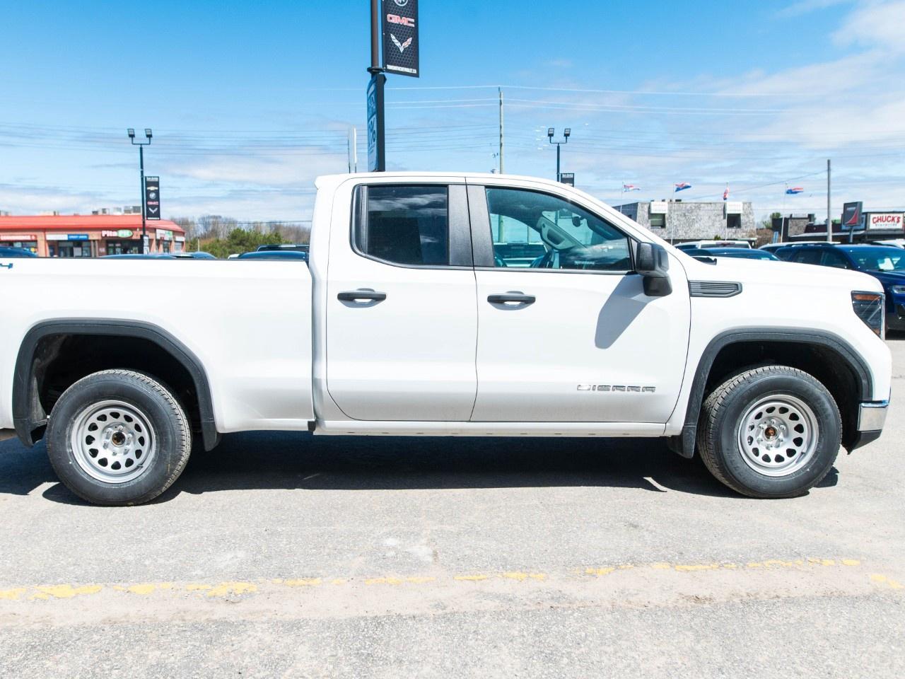 2026 GMC Sierra 1500 Double Cab Standard Box 4-Wheel Drive Pro Photo