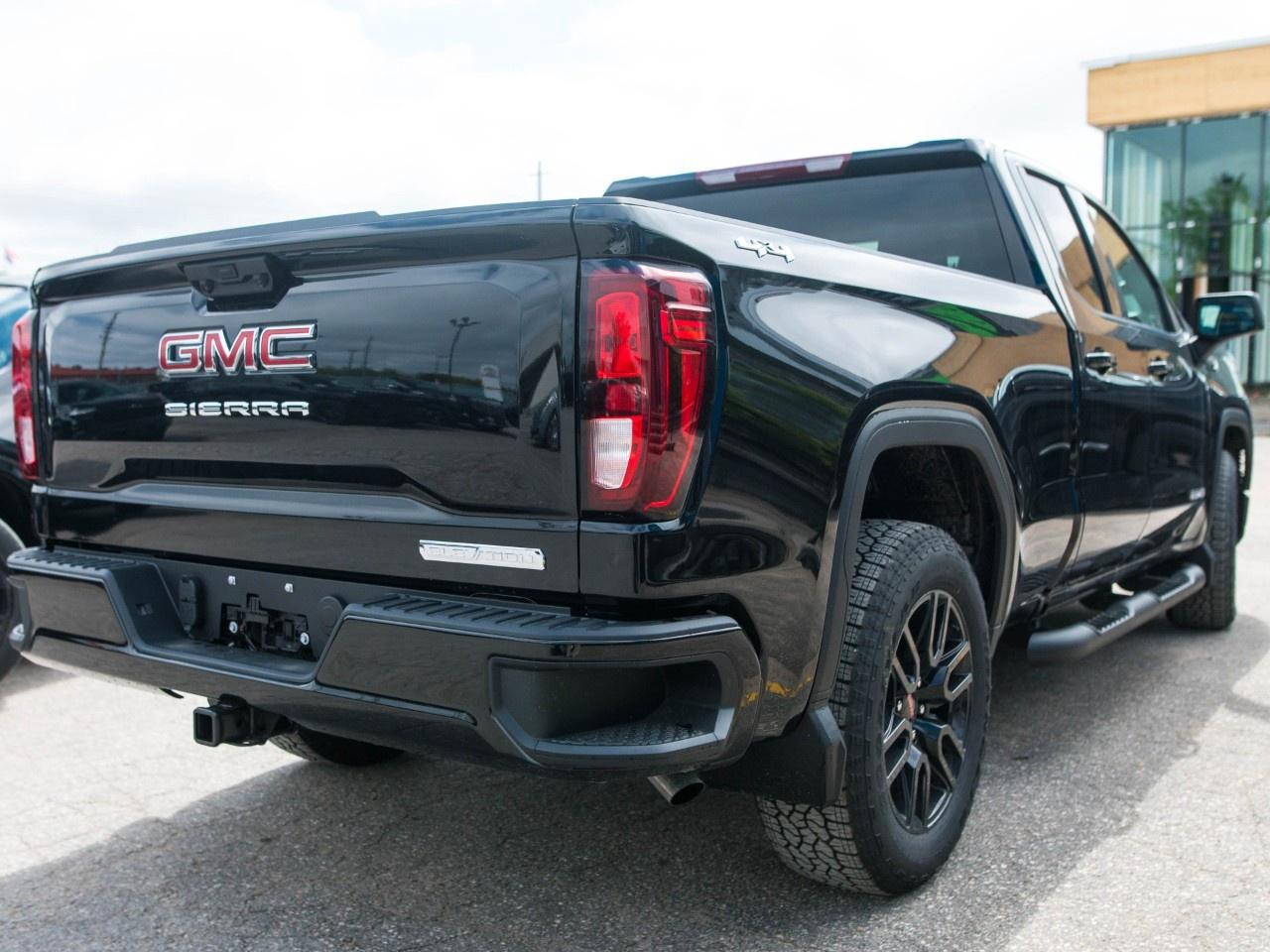 2026 GMC Sierra 1500 Double Cab Standard Box 4-Wheel Drive Elevation Photo