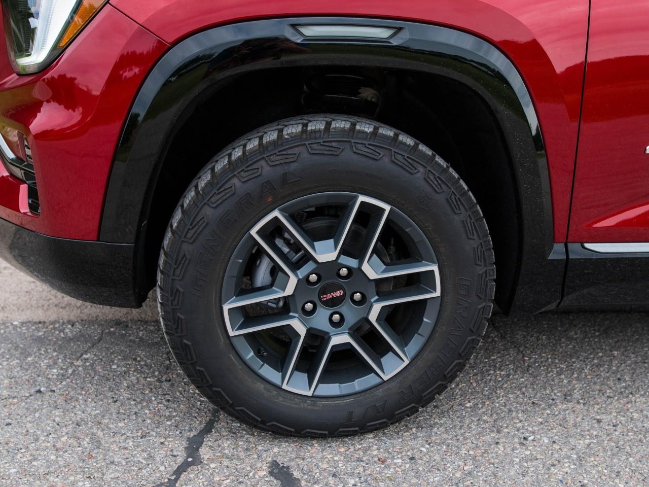 2027 GMC Terrain AWD AT4 Photo