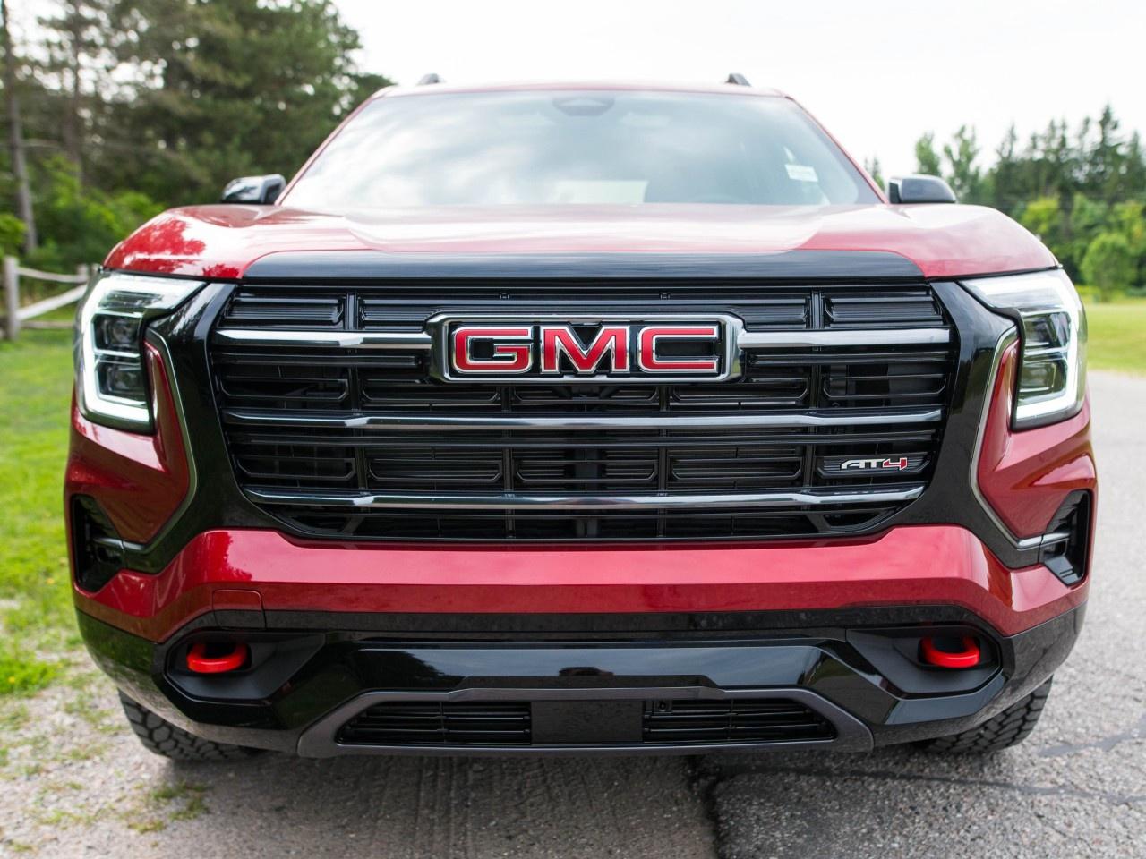 2027 GMC Terrain AWD AT4 Photo