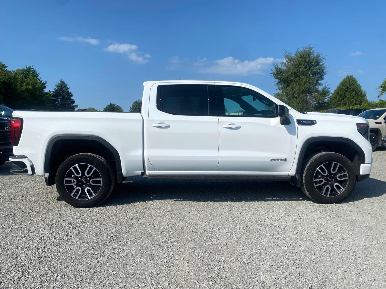 2025 GMC Sierra 1500 Crew Cab Short Box 4-Wheel Drive AT4 Photo
