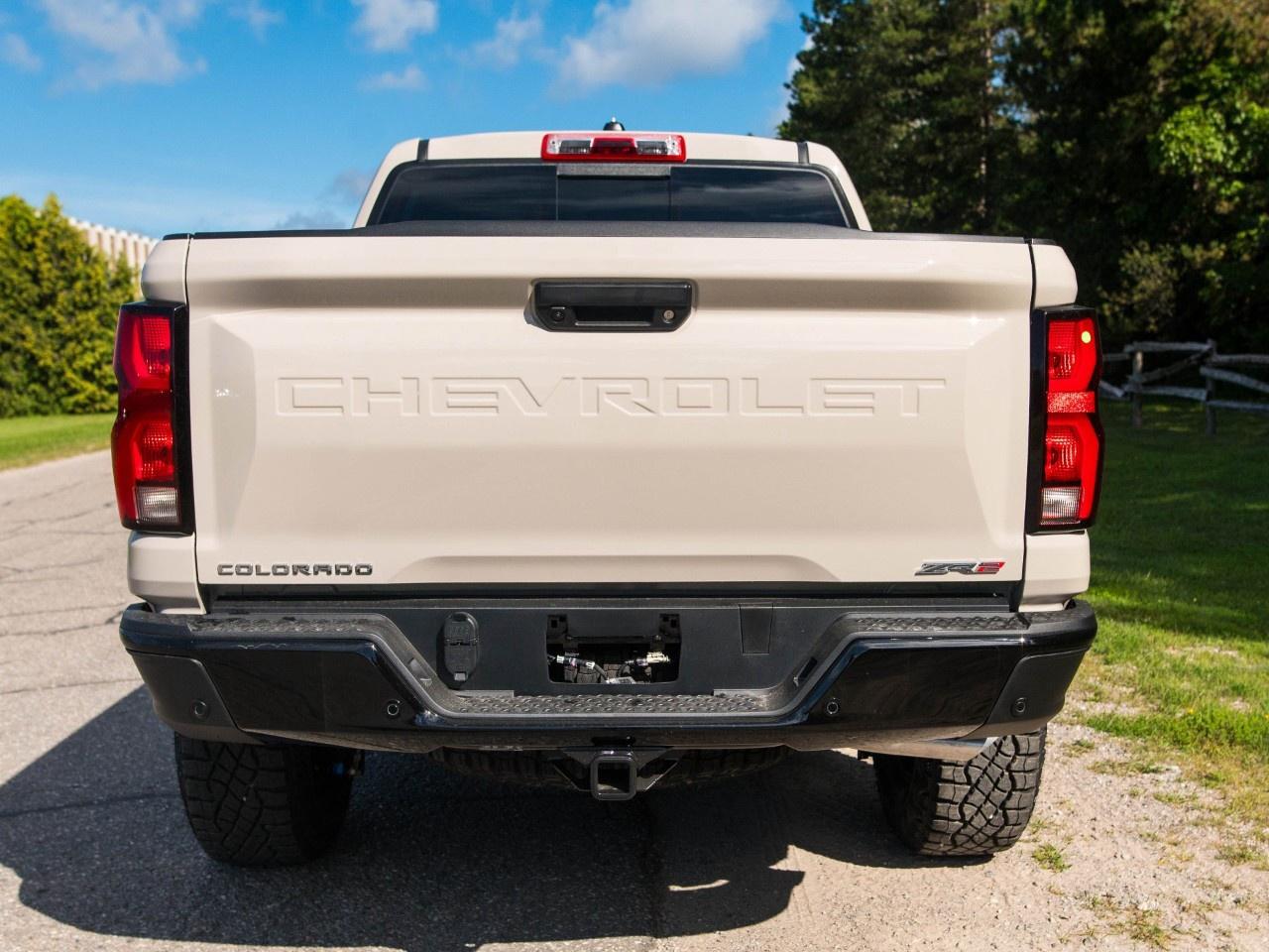 2026 Chevrolet Colorado Crew Cab Short Box 4-Wheel Drive ZR2 Photo