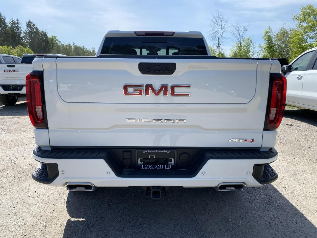 2025 GMC Sierra 1500 Crew Cab Short Box 4-Wheel Drive AT4 Photo