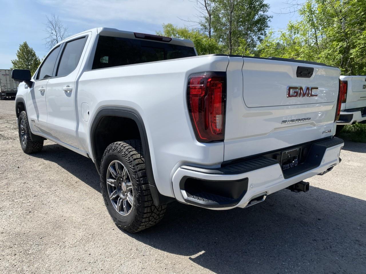 2025 GMC Sierra 1500 Crew Cab Short Box 4-Wheel Drive AT4 Photo