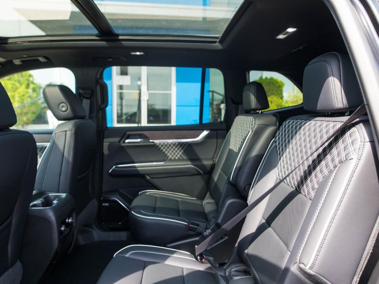 2026 GMC Acadia AWD DENALI Photo