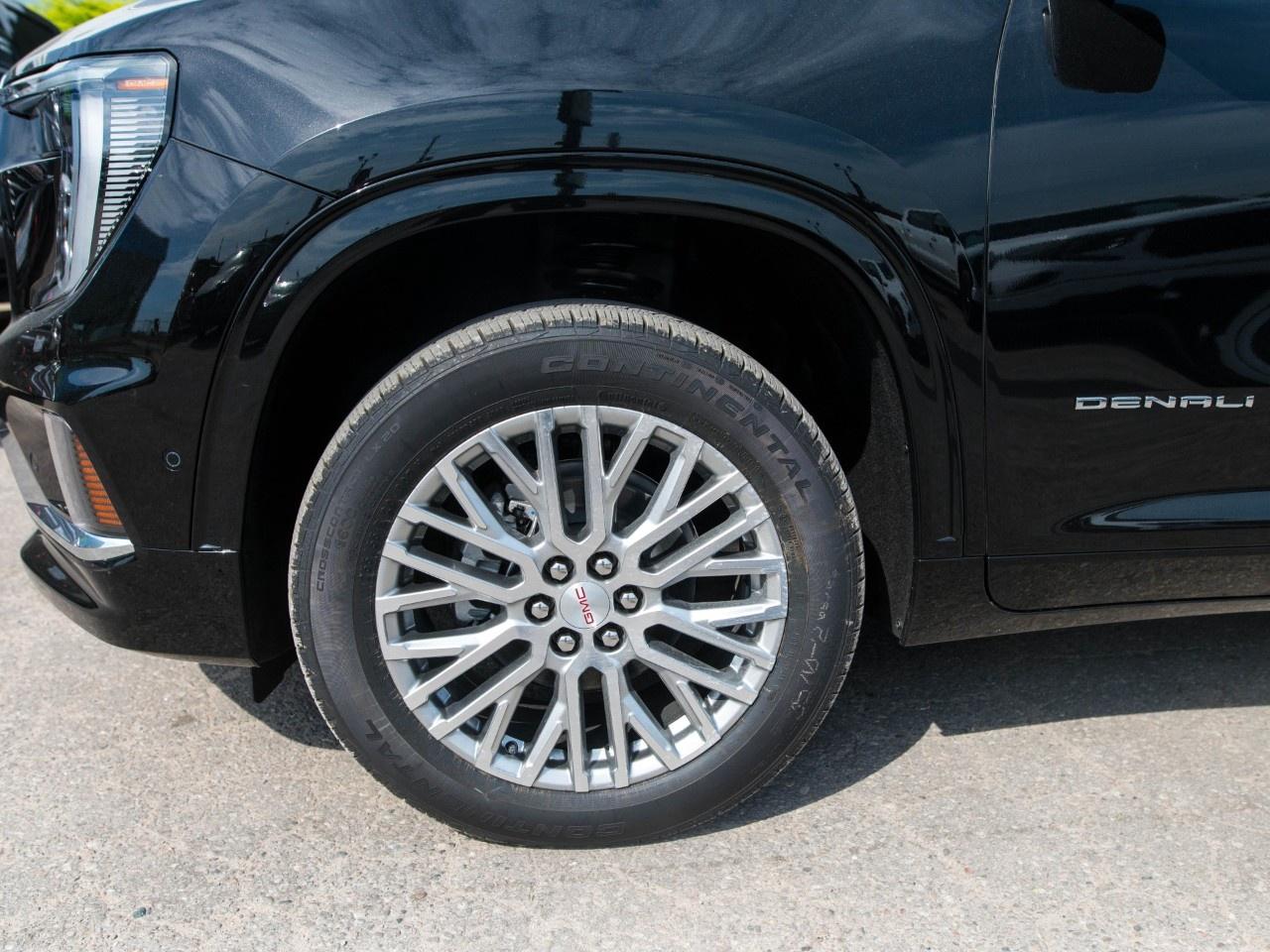 2026 GMC Acadia AWD DENALI Photo