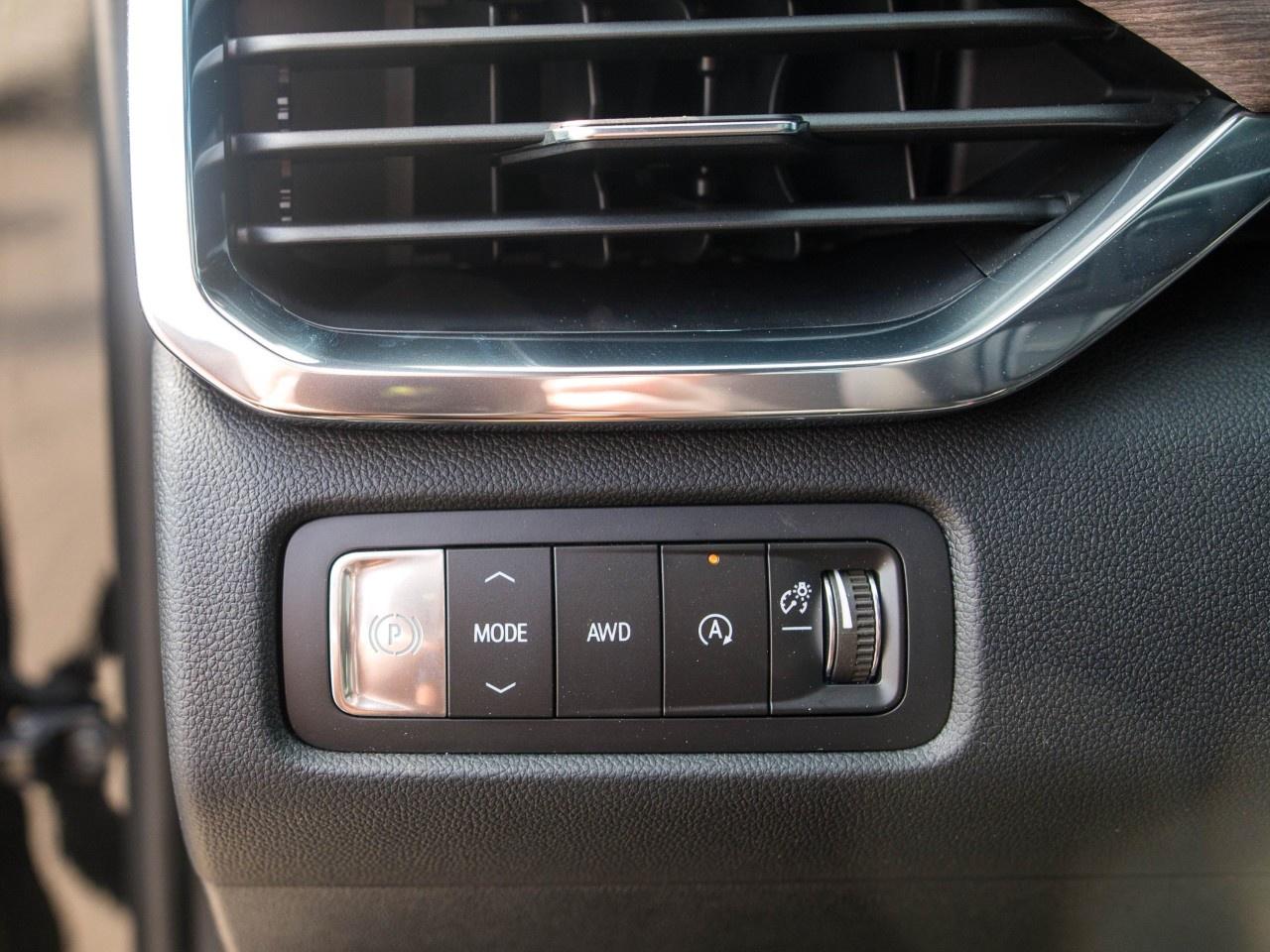 2026 GMC Acadia AWD DENALI Photo