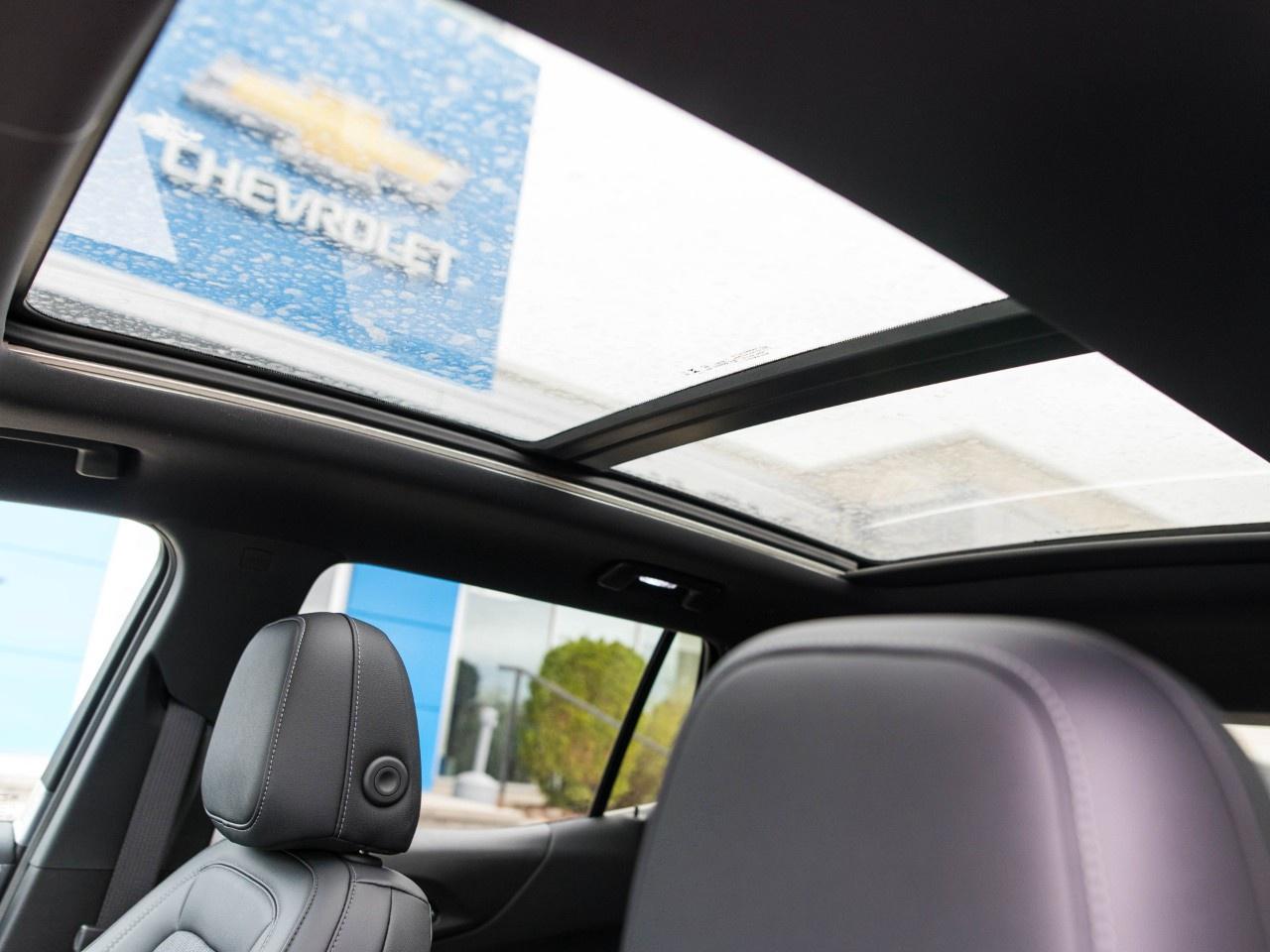2026 Chevrolet Equinox FWD LT Photo