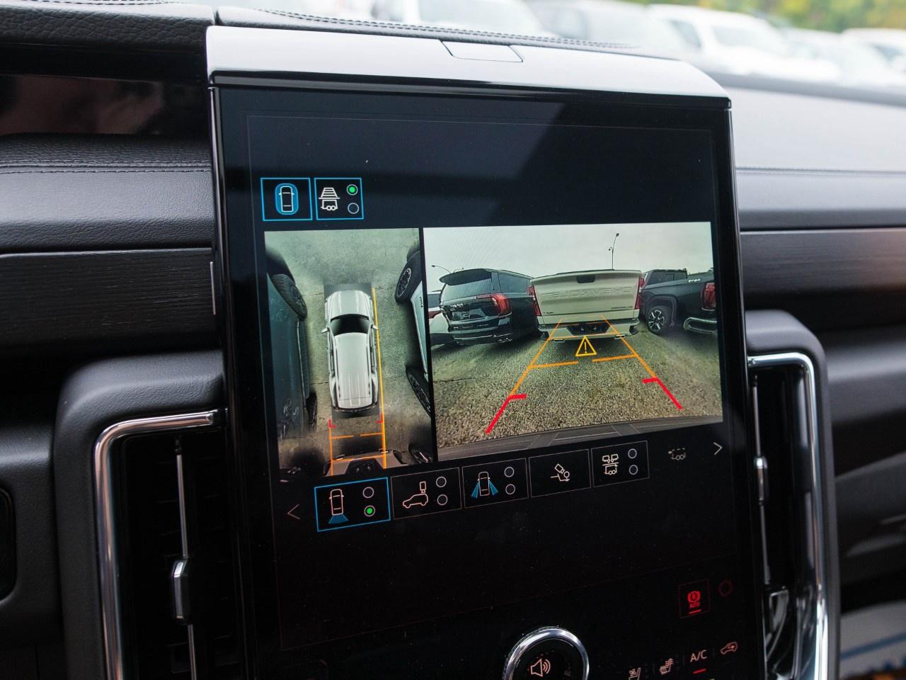 2026 GMC Yukon 4WD 4dr Denali Photo