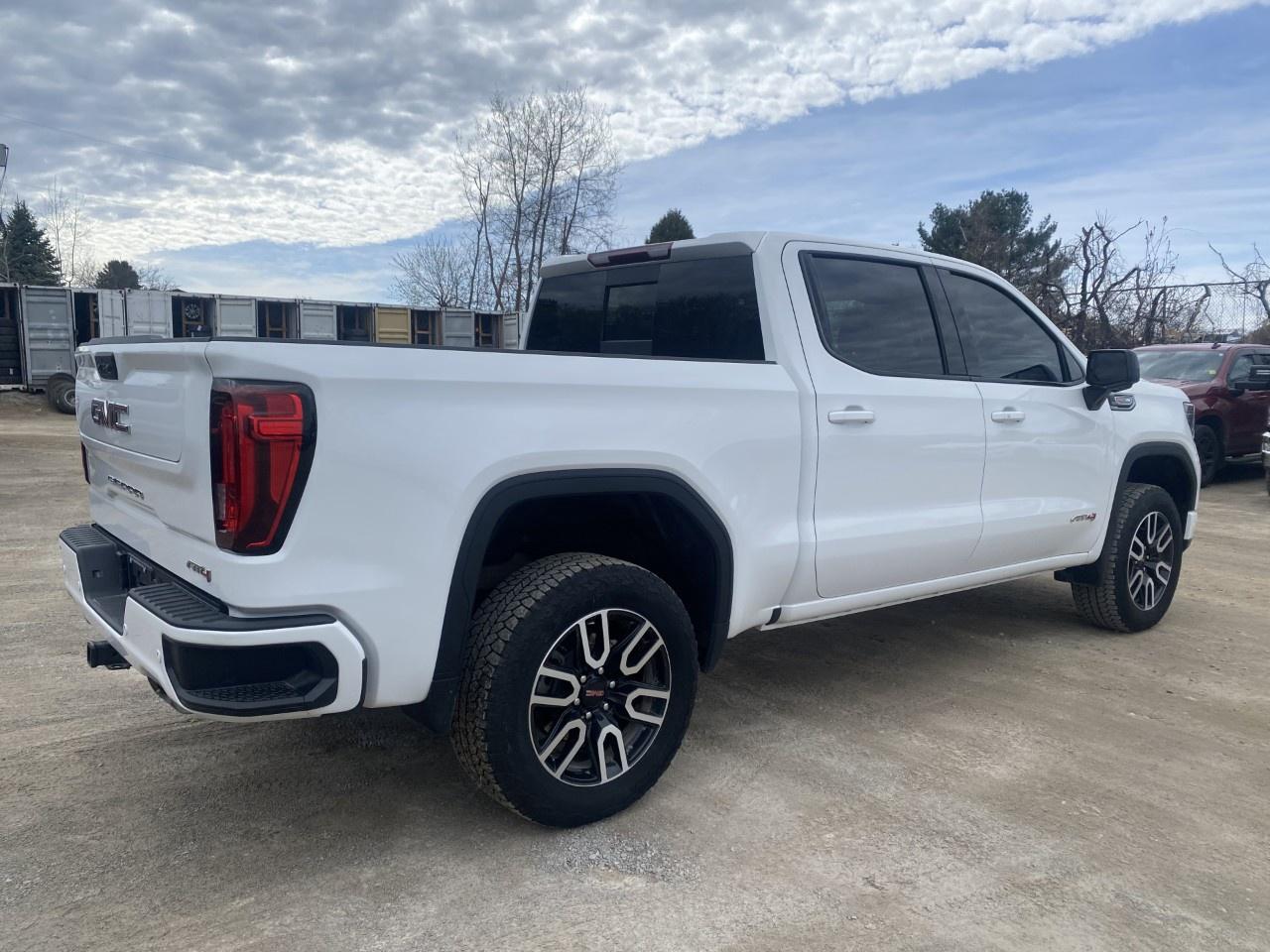 2025 GMC Sierra 1500 Crew Cab Short Box 4-Wheel Drive AT4 Photo
