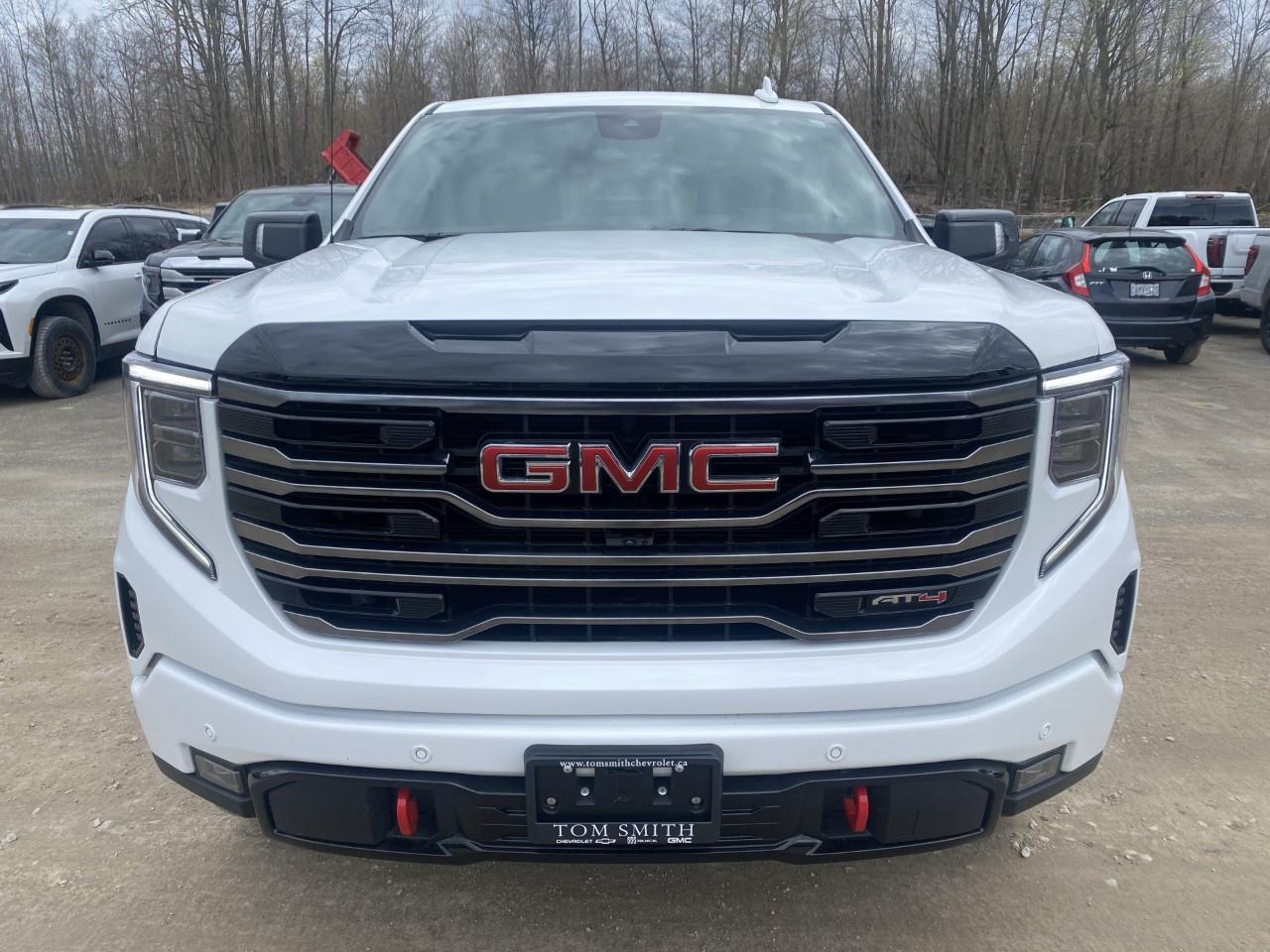2025 GMC Sierra 1500 Crew Cab Short Box 4-Wheel Drive AT4 Photo