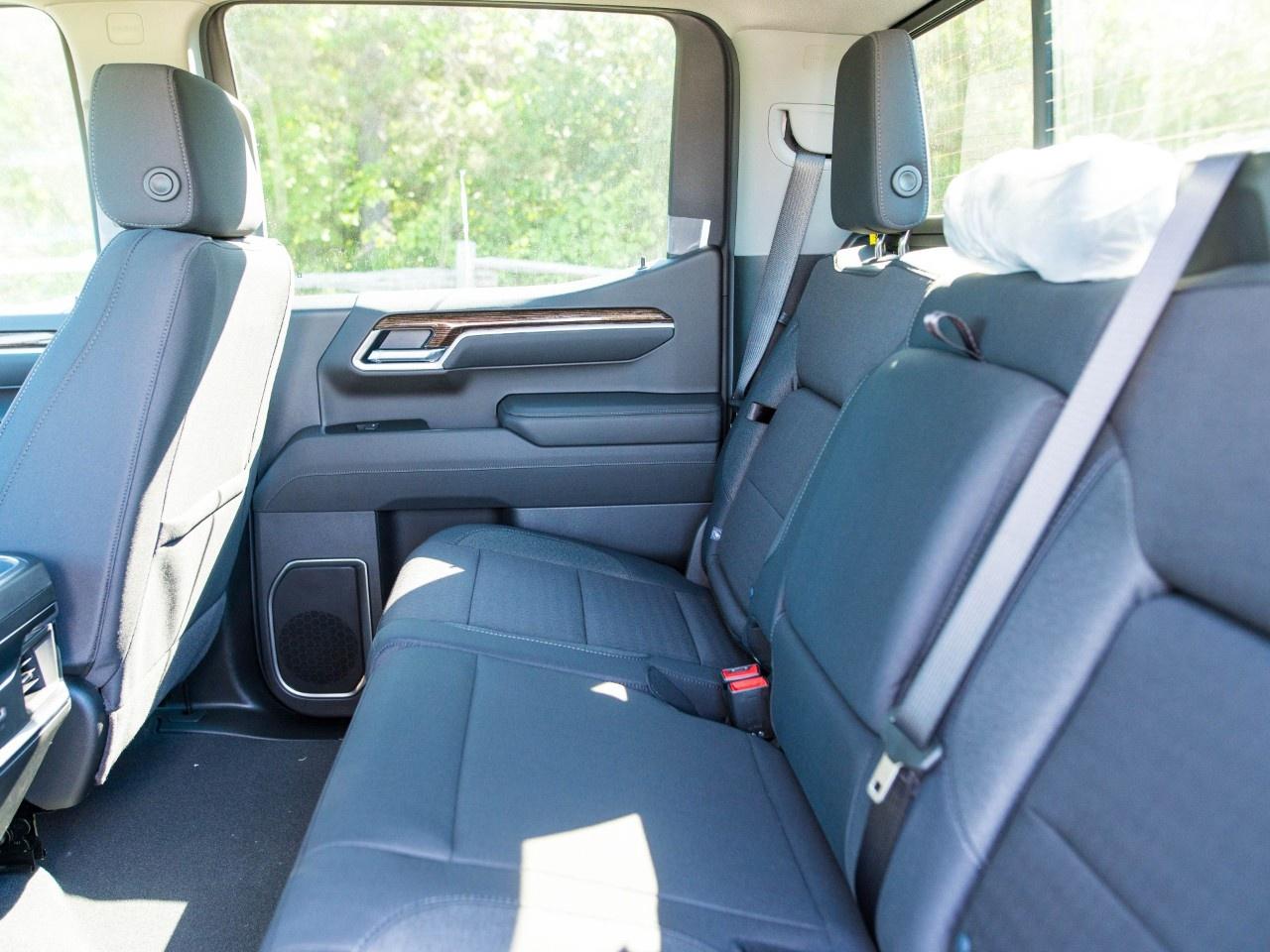 2026 GMC Sierra 1500 Crew Cab Short Box 4-Wheel Drive Elevation Photo