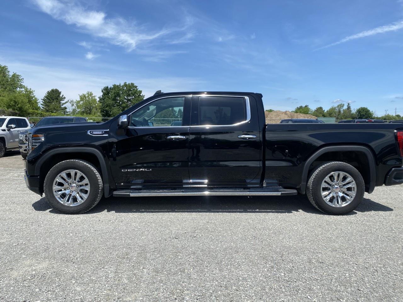 2025 GMC Sierra 1500 Crew Cab Standard Box 4-Wheel Drive Denali Photo