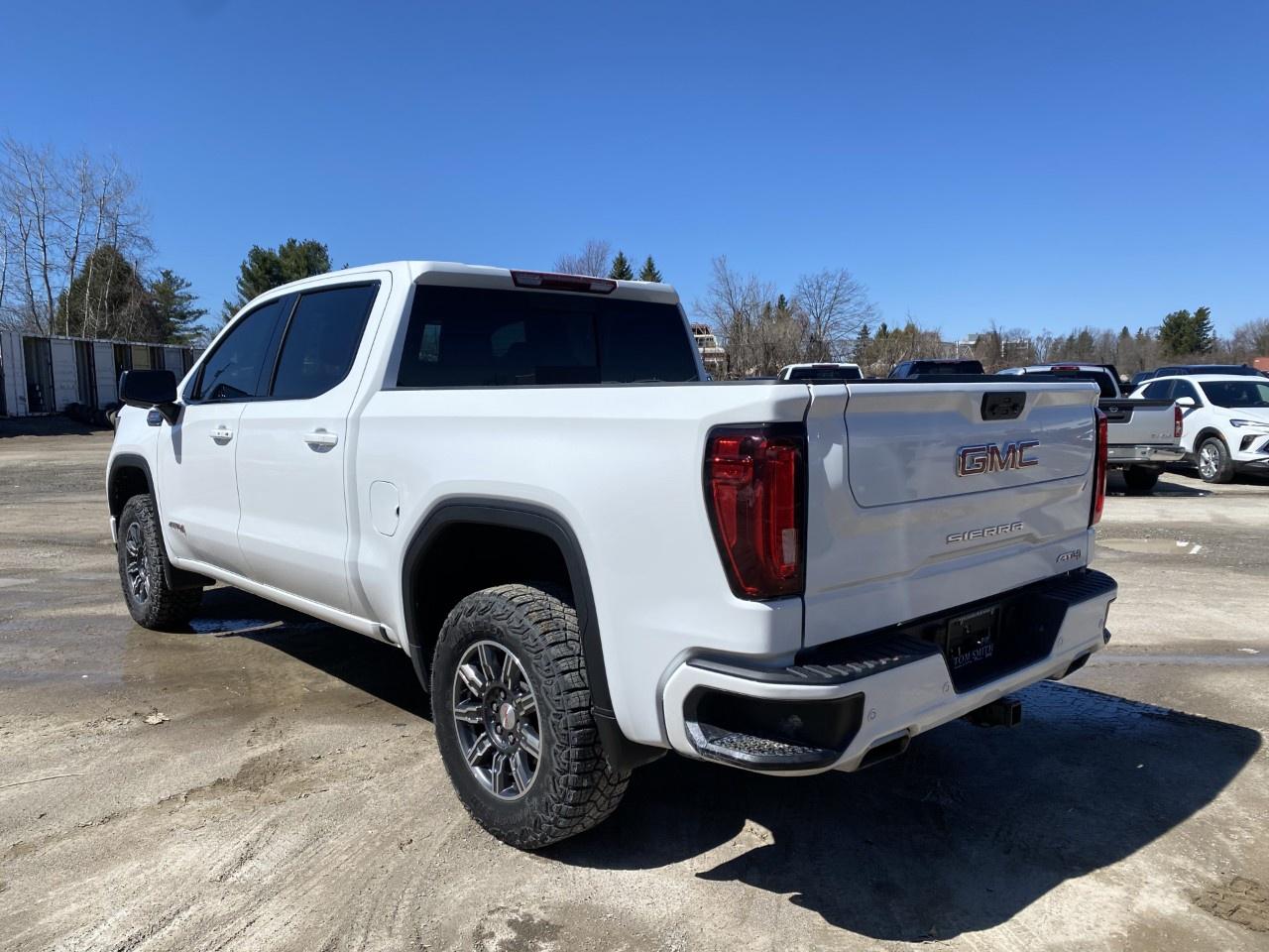 2025 GMC Sierra 1500 Crew Cab Short Box 4-Wheel Drive AT4 Photo