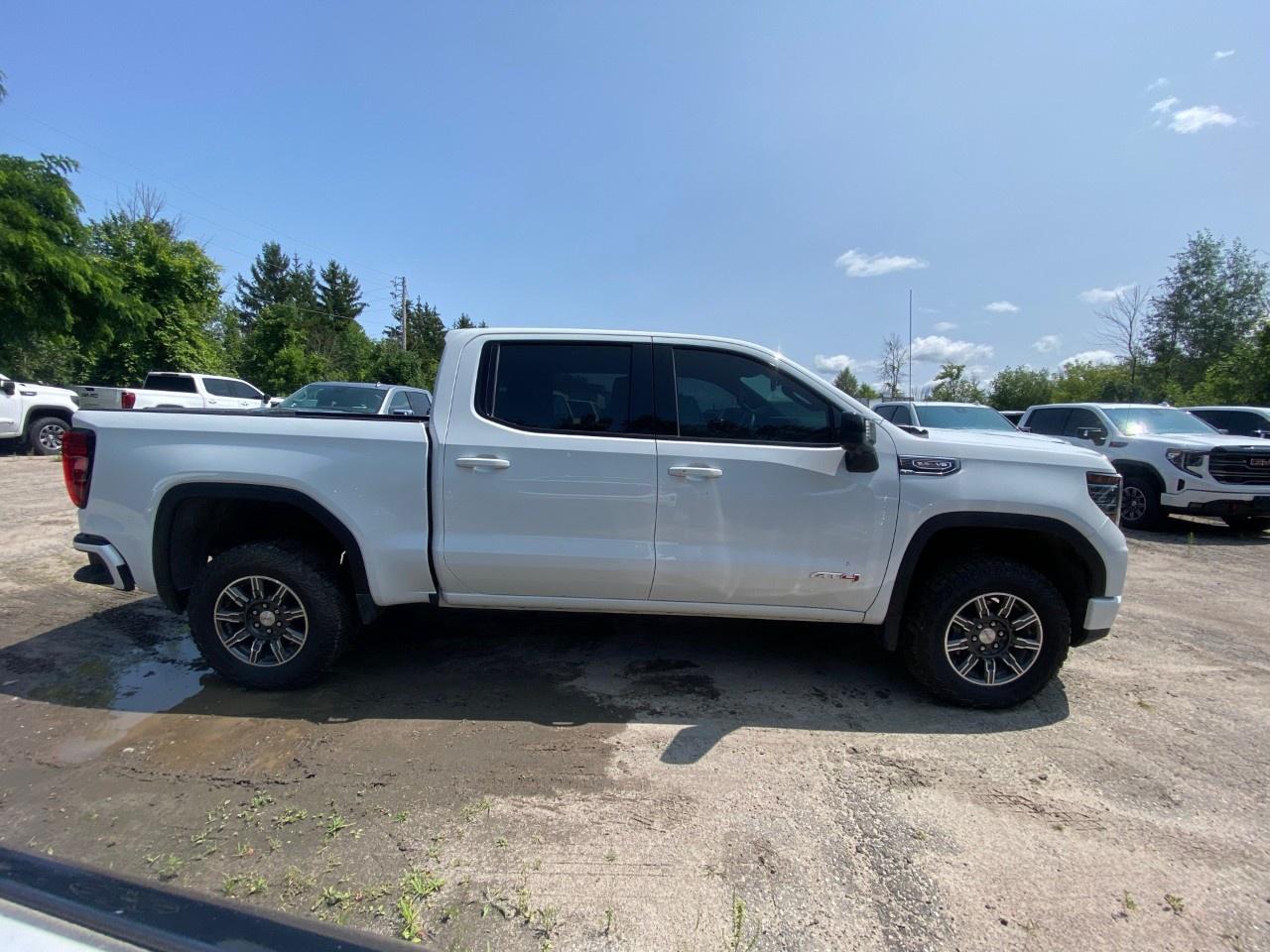2025 GMC Sierra 1500 Crew Cab Short Box 4-Wheel Drive AT4 Photo