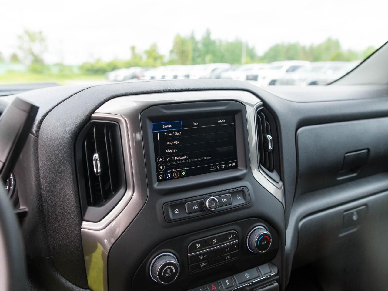 2026 Chevrolet Silverado 1500 Crew Cab Short Box 4-Wheel Drive Custom Trail Boss Photo