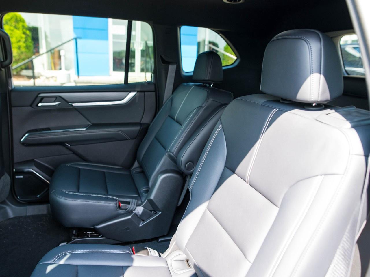 2026 GMC Acadia AWD Elevation Photo