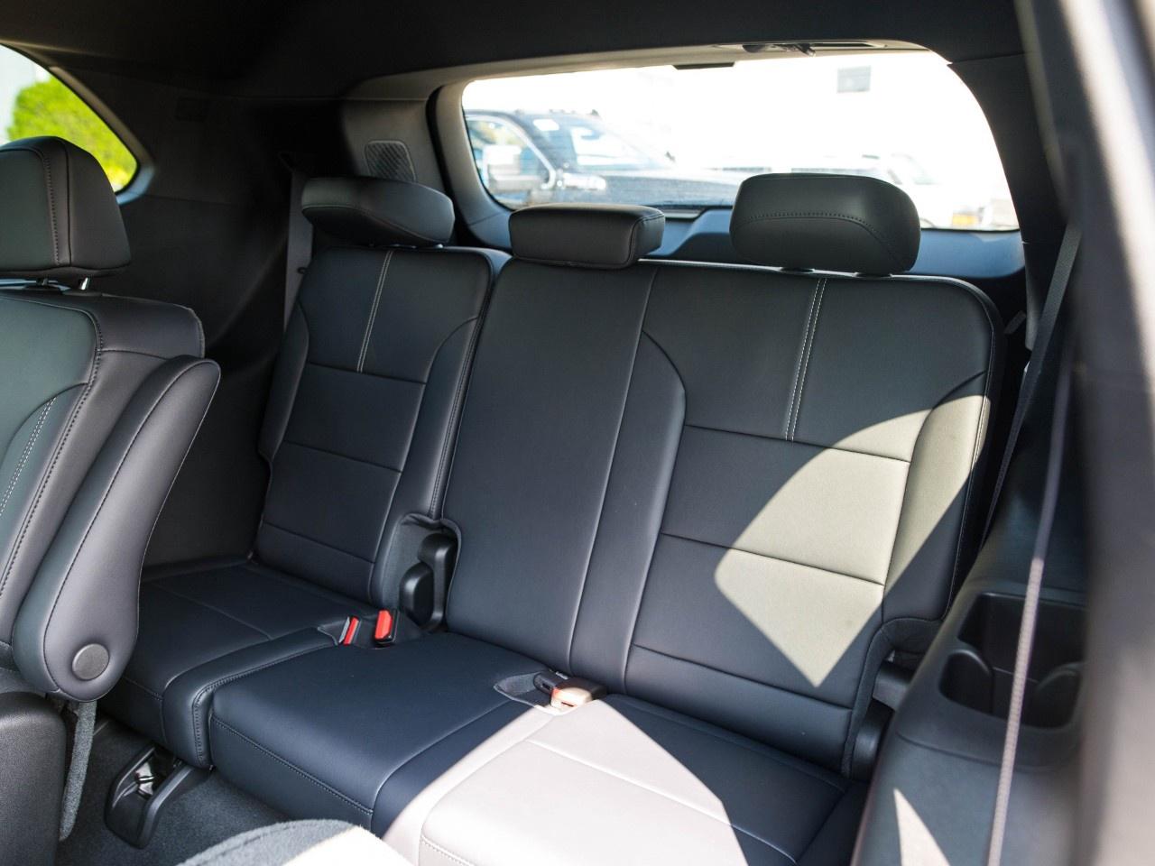 2026 GMC Acadia AWD Elevation Photo