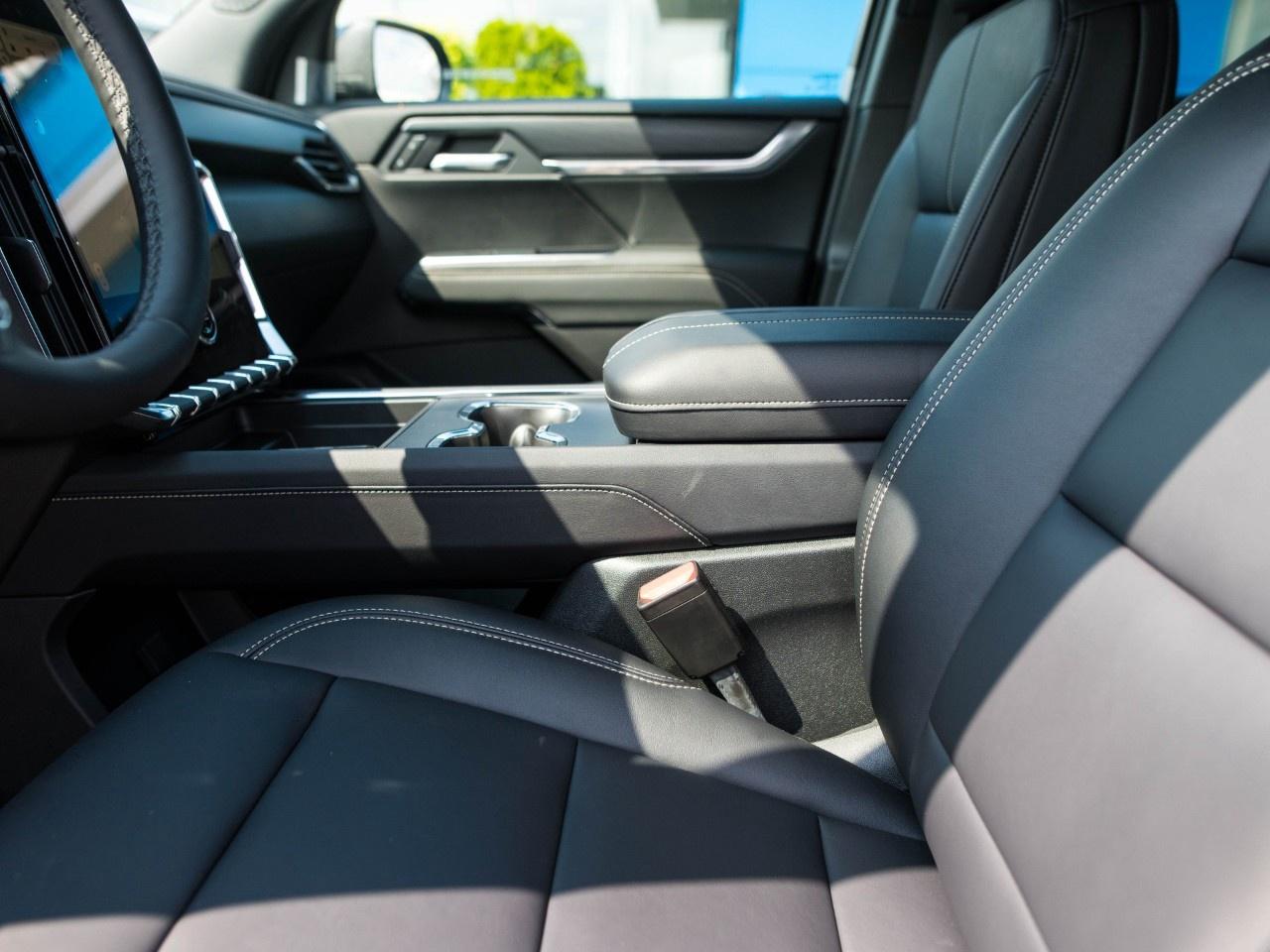2026 GMC Acadia AWD Elevation Photo