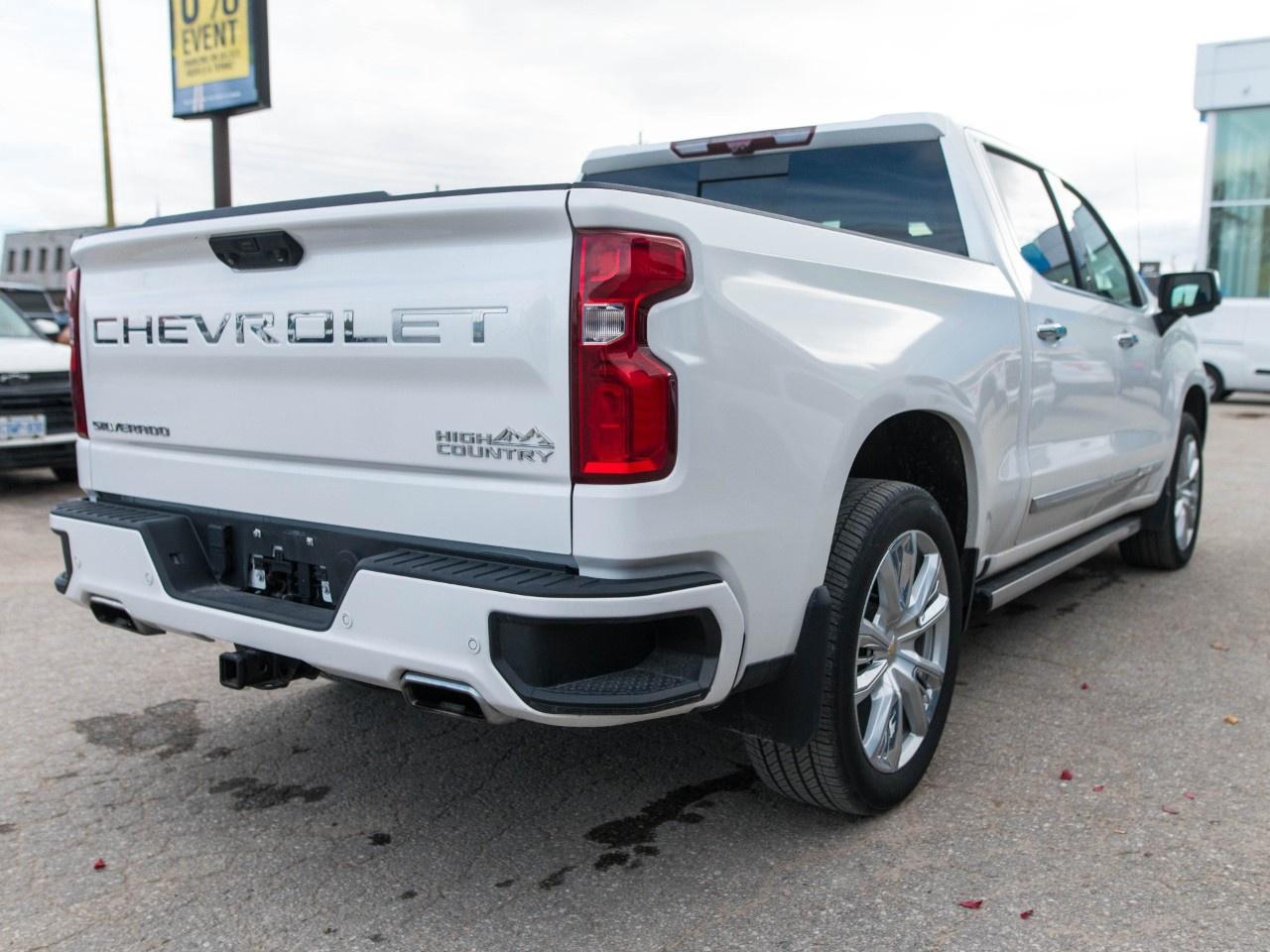 2023 Chevrolet Silverado 1500 Crew Cab Short Box 4-Wheel Drive High Country Photo