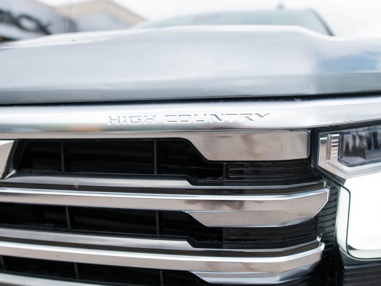 2026 Chevrolet Silverado 1500 Crew Cab Short Box 4-Wheel Drive High Country Photo