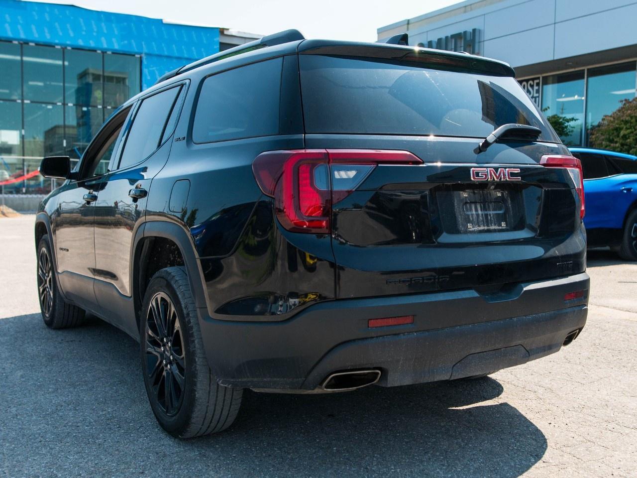 2023 GMC Acadia AWD SLE Photo