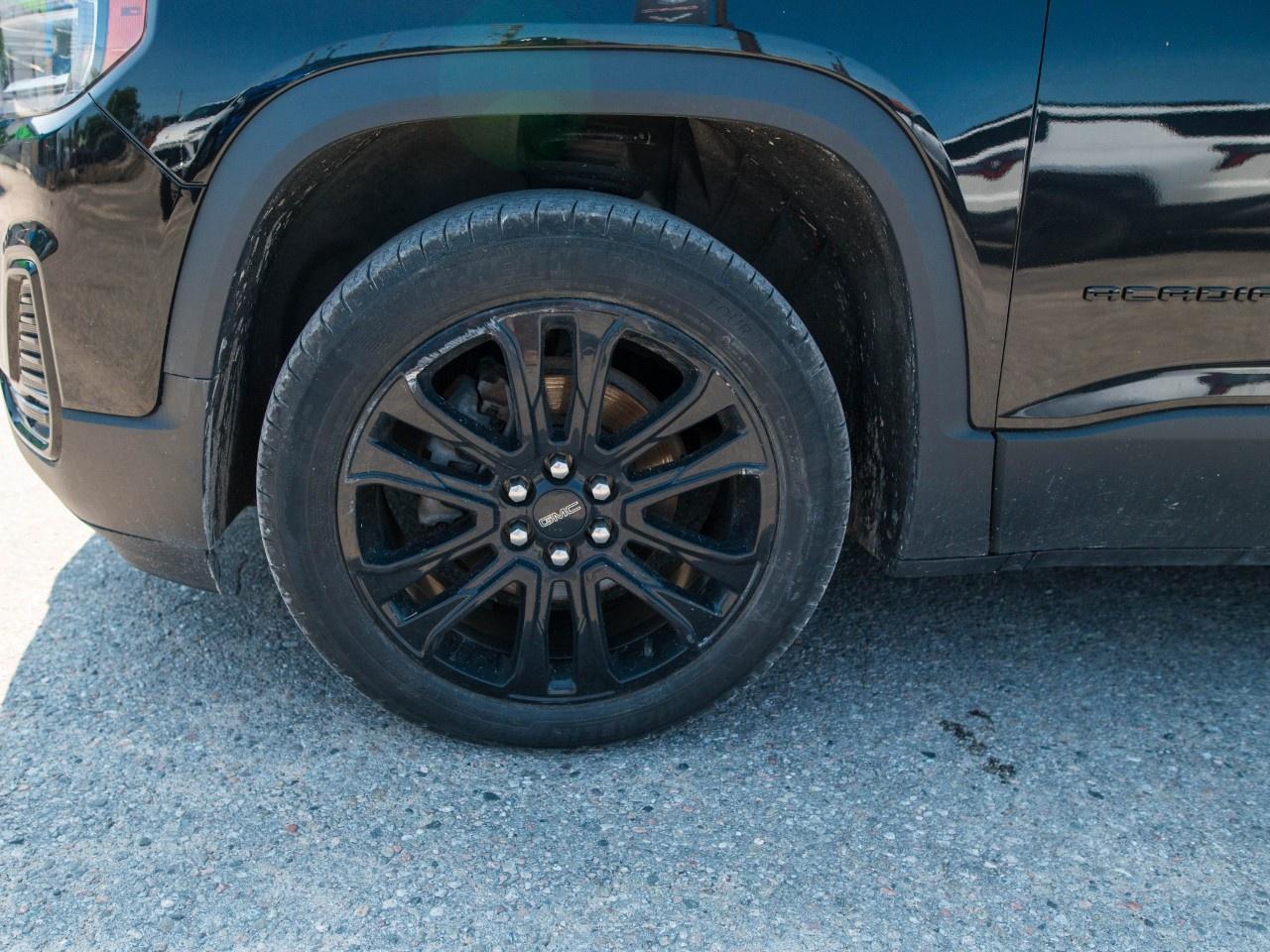 2023 GMC Acadia AWD SLE Photo