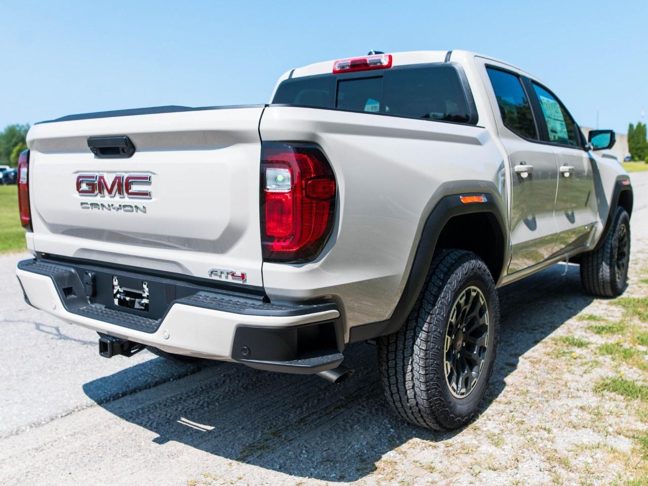 2026 GMC Canyon Crew Cab Short Box 4-Wheel Drive AT4 Photo