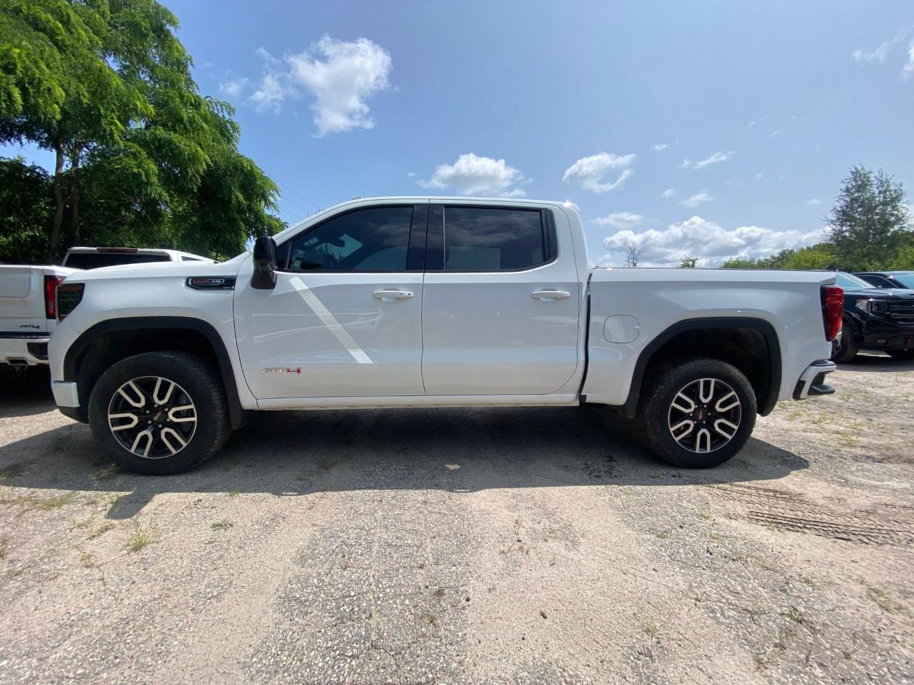 2025 GMC Sierra 1500 Crew Cab Short Box 4-Wheel Drive AT4 Photo