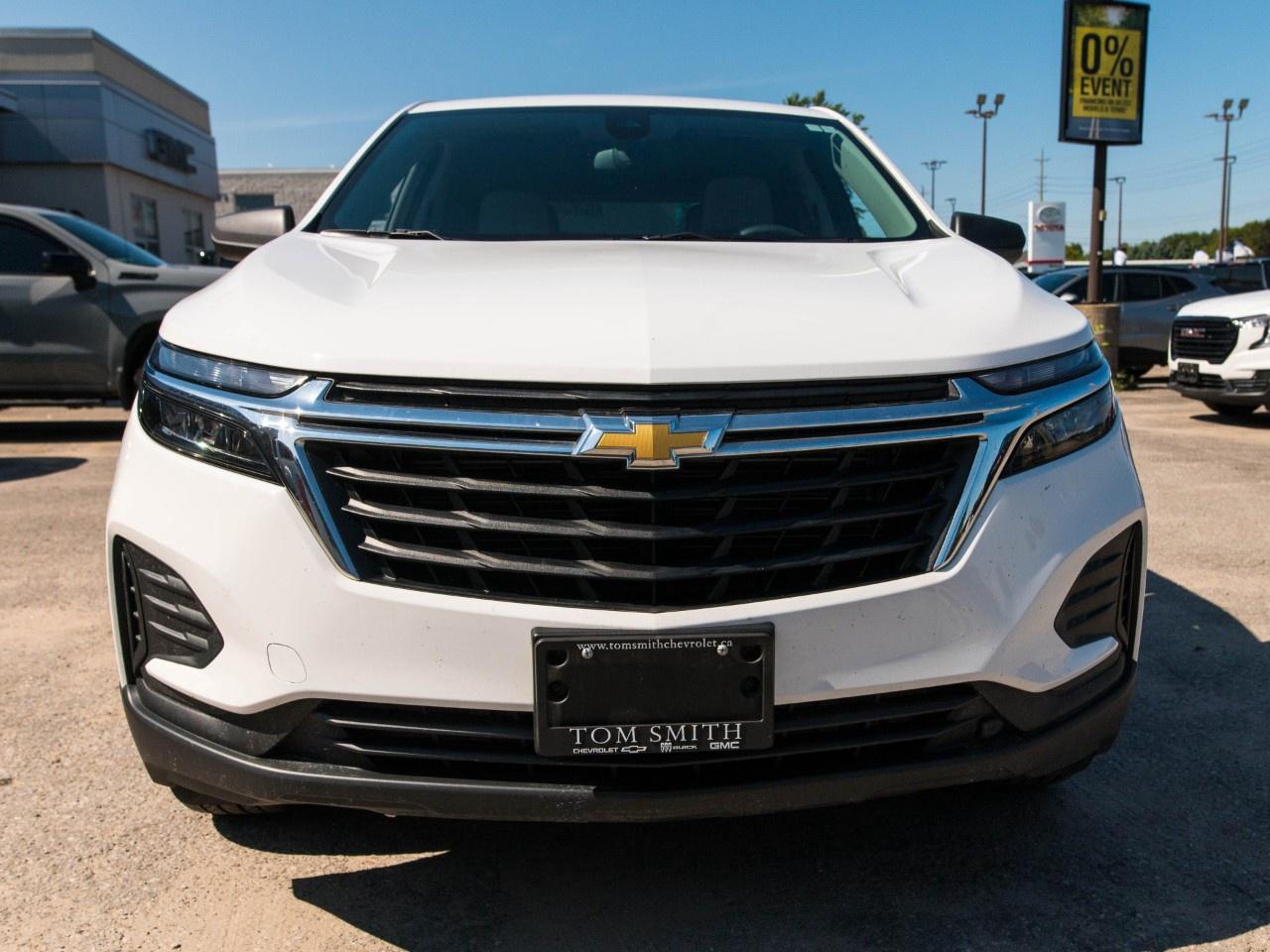 2024 Chevrolet Equinox AWD LS Photo
