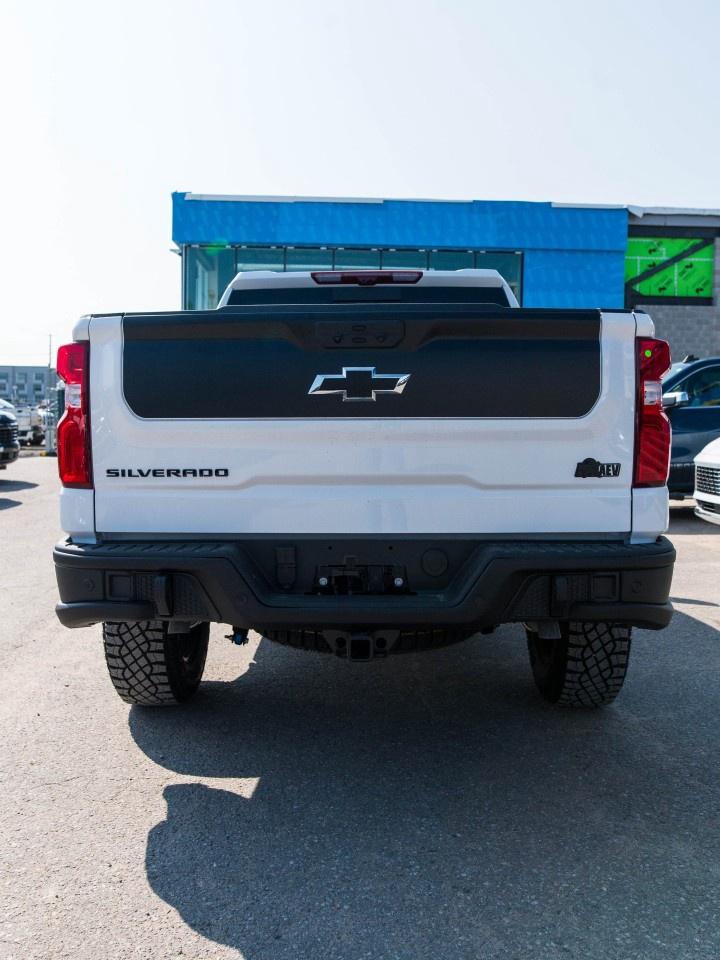 2026 Chevrolet Silverado 1500 Crew Cab Short Box 4-Wheel Drive ZR2 Photo