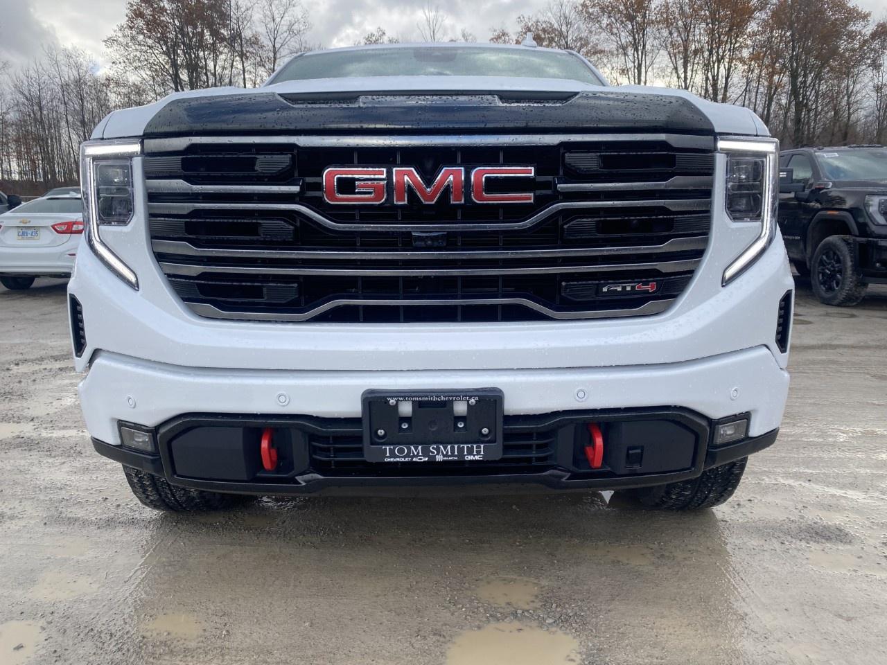 2025 GMC Sierra 1500 Crew Cab Short Box 4-Wheel Drive AT4 Photo