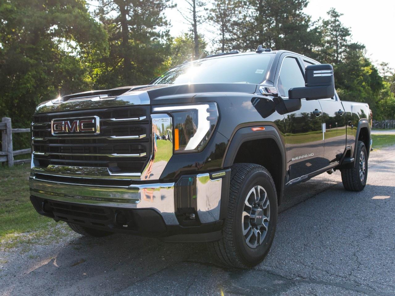 2026 GMC SIERRA 2500HD Crew Cab Standard Box 4-Wheel Drive SLE Photo0
