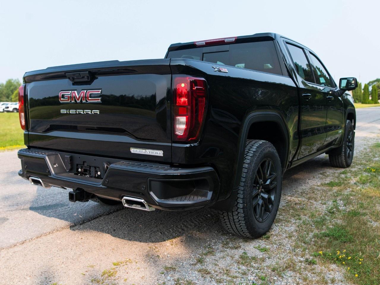 2026 GMC Sierra 1500 Crew Cab Short Box 4-Wheel Drive Elevation Photo