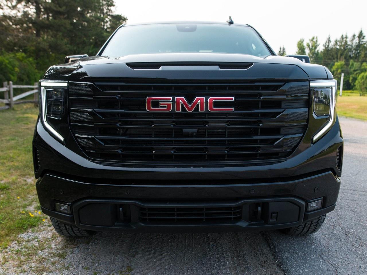 2026 GMC Sierra 1500 Crew Cab Short Box 4-Wheel Drive Elevation Photo