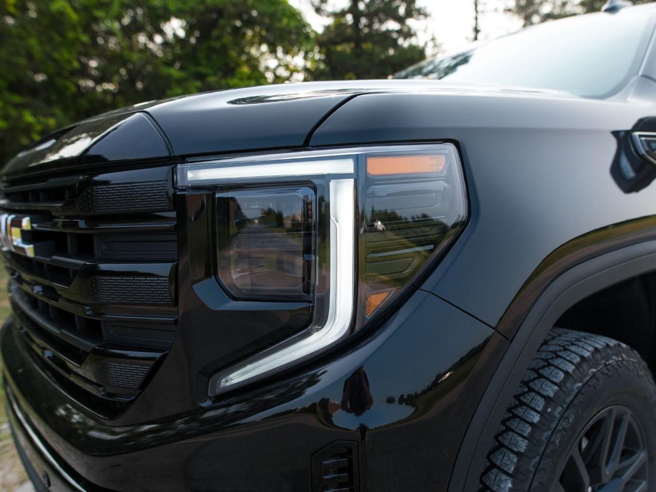 2026 GMC Sierra 1500 Crew Cab Short Box 4-Wheel Drive Elevation Photo